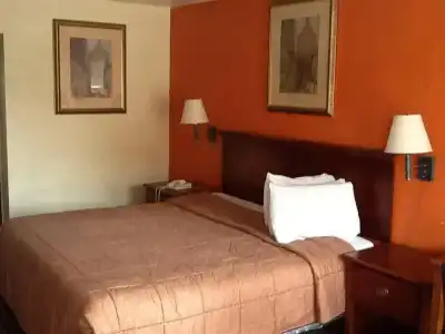 Delta Inn - 3