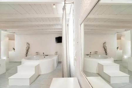 Artemis Suites - 131