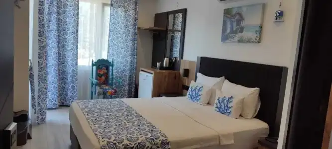 Roy Otel Akçay - 94