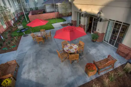 Homewood Suites Medford - 20
