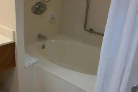 Oasis Waikiki - 25