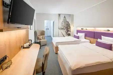 Best Western Windorf - 76