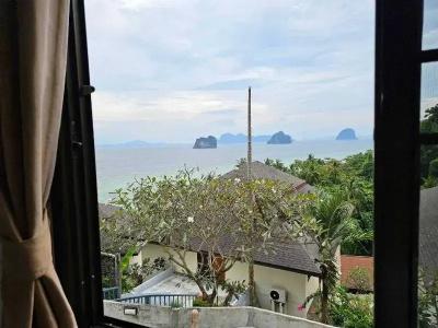 Koh Ngai Cliff Beach Resort - 35
