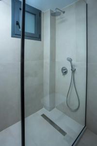 Vanik Suites - 94