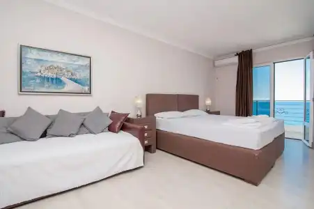 Open Sea Luxury Apartments - 86