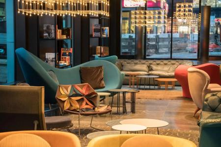 Motel One Berlin-Alexanderplatz - 2