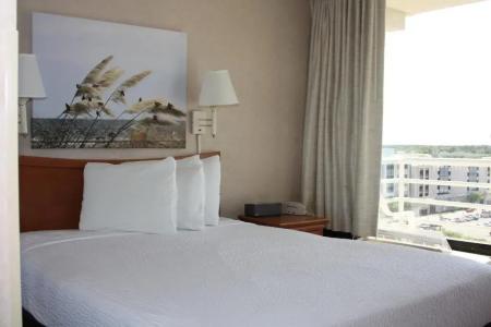 The Historic Cavalier and Beach Club, Autograph Collection - 51