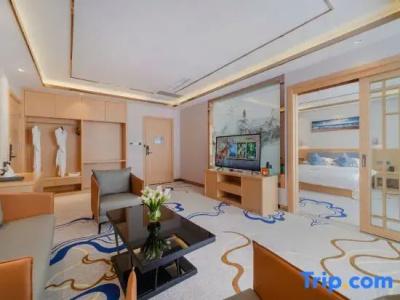 Microtel by Wyndham Lijiang - 79