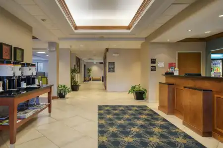 Hampton Inn Wilmington - University Area/Smith Creek Station - 1