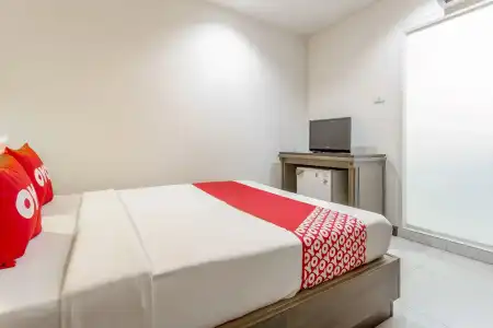 Super OYO 1096 Winner Inn - 13