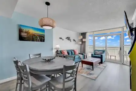Carolinian Beach Resort by Vacasa - 61