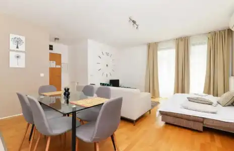 Quality Point Apartments 0-24 reception - 62
