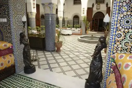 Riad El Yacout - 1