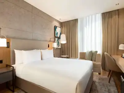 Mercure Dubai Gold District - 41