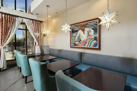 Hampton Inn & Suites Tucson-Mall - 24