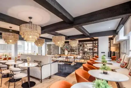 Maisons du Monde Hôtel & Suites - La Rochelle Vieux Port - 38