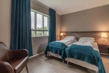 Holt Inn - 51