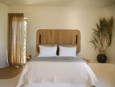 White Pebble Suites - 0