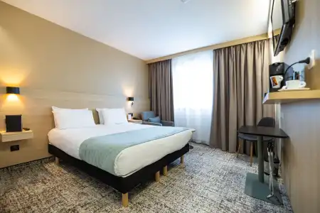 Sure by Best Western Bordeaux Lac - 32