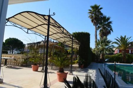 Unico Serrone Palace - 10