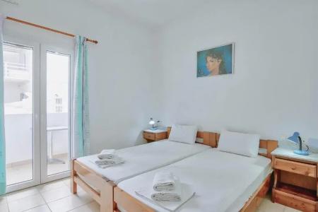 Pavlos Place - 120