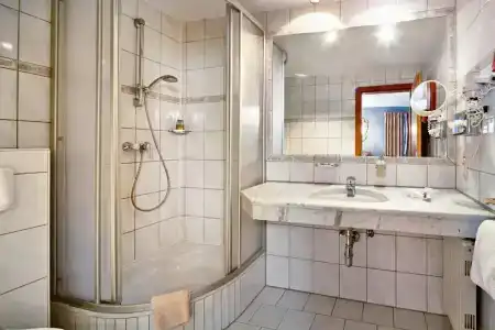 Romantikhotel - 86