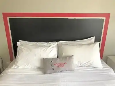 Coachman Motel - 34