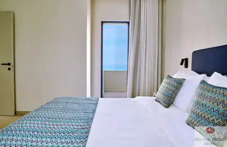 Silver Beach - 126