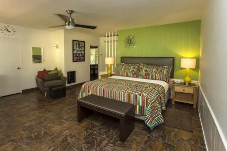 Desert Riviera- A Town & Desert Boutique - 33