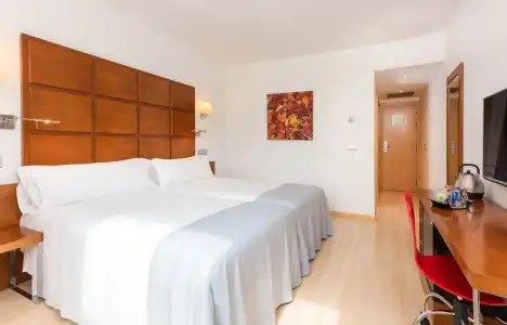 Zentral Ave - 48