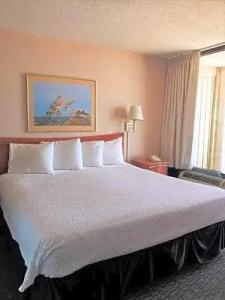 The Historic Cavalier and Beach Club, Autograph Collection - 72