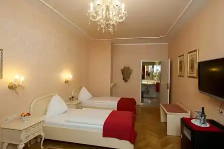 Pertschy Palais - 21