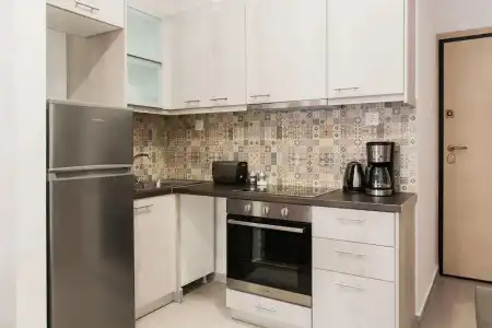 Nicholas Point Apartments and Rooms - 125