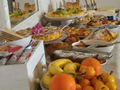 Dreams Guest House - 7