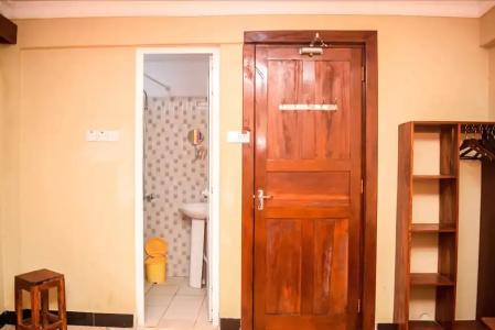 Stonetown View Inn - 18