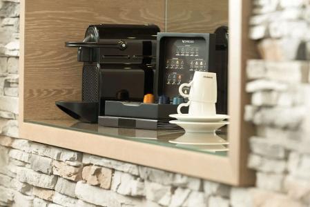 Radisson Blu & Conference Centre, - 7