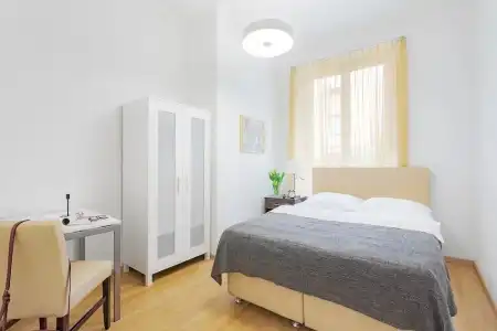 Apartments Swiss Star University - 3