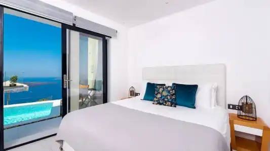 Daydream Luxury Suites - 58