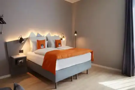 Holiday Inn - the niu, Hub Dusseldorf Messe by IHG - 25