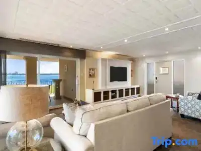 The Peninsula Riverside Serviced Apartments - 169