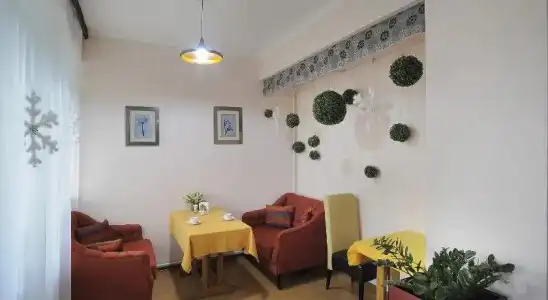 Bed & Breakfast Bishkek - 12