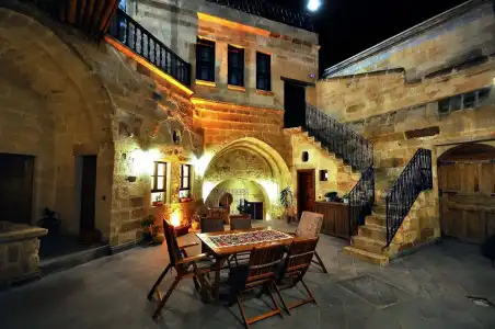 Has Cave Konak - 0