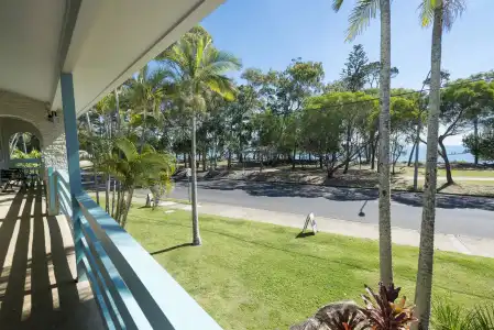 The Beach Motel Hervey Bay - 18