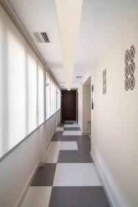 Karalis City - 14