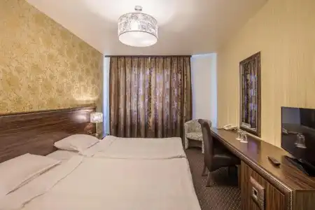 Elegance - 19