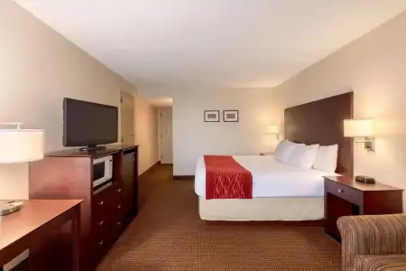Wingate by Wyndham Williamsburg - 26