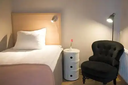 Hotell Aston - 30
