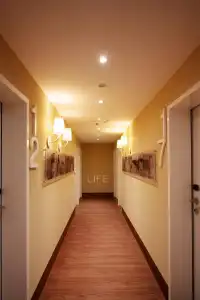 Europa Life - 10