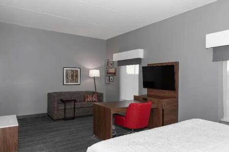 Hampton Inn & Suites Charlotte Steele Creek - 42