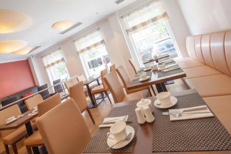 ADELANTE Boutique - 20